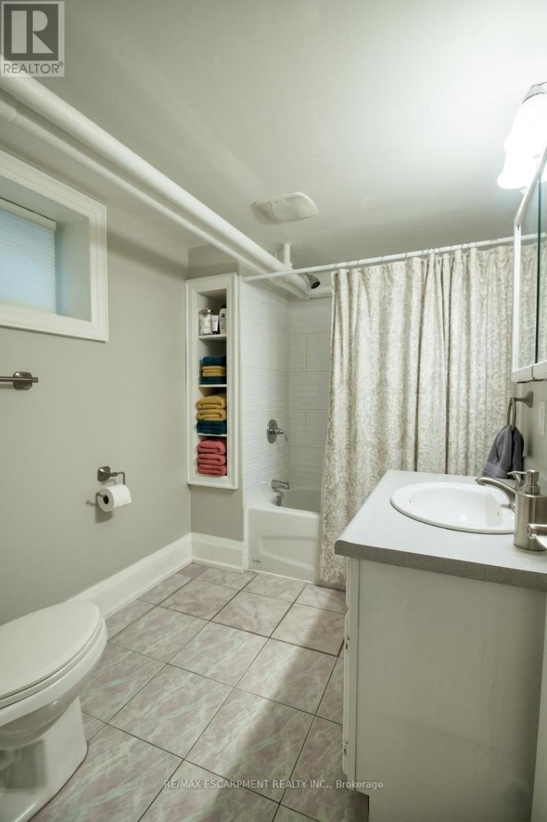 3 - 70 Spadina Avenue, Hamilton, Ontario  L8M 2X1 - Photo 12 - X13494386