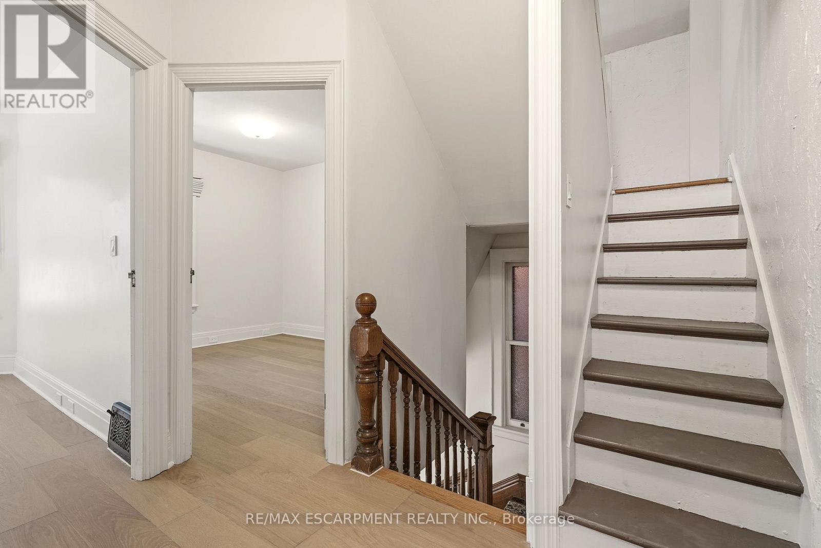 131 Markland Street, Hamilton, Ontario  L8P 2K3 - Photo 32 - X13494398