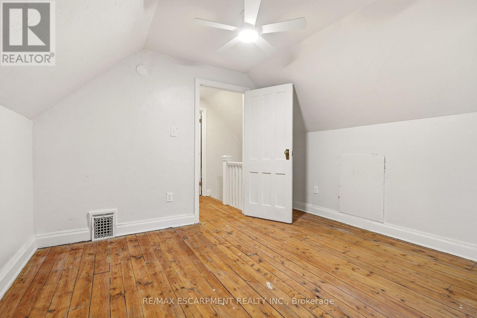 131 Markland Street, Hamilton, Ontario  L8P 2K3 - Photo 40 - X13494398