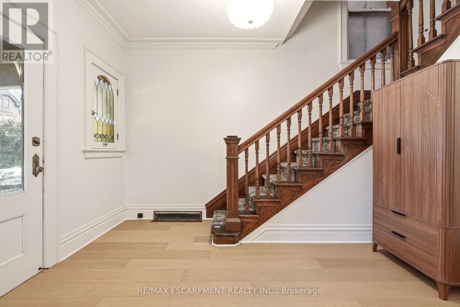 131 Markland Street, Hamilton, Ontario  L8P 2K3 - Photo 6 - X13494398