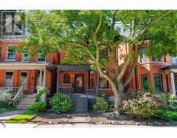 131 MARKLAND STREET, Hamilton, Ontario