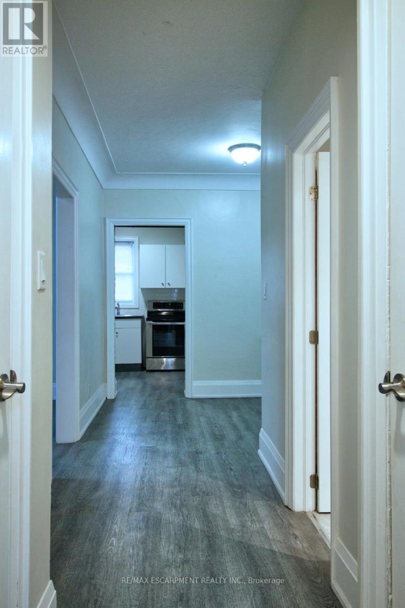 1 - 70 Spadina Avenue, Hamilton, Ontario  L8M 2X1 - Photo 8 - X13494406