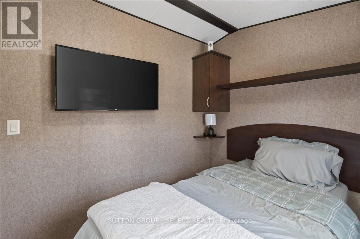 403 - 8685 Rock Glen Road, Lambton Shores, Ontario  N0M 1B0 - Photo 13 - X13494648