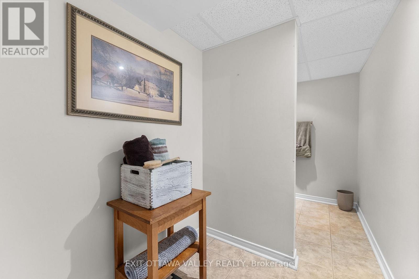 19 Vera Crescent, Whitewater Region, Ontario  K0J 1C0 - Photo 23 - X13494542