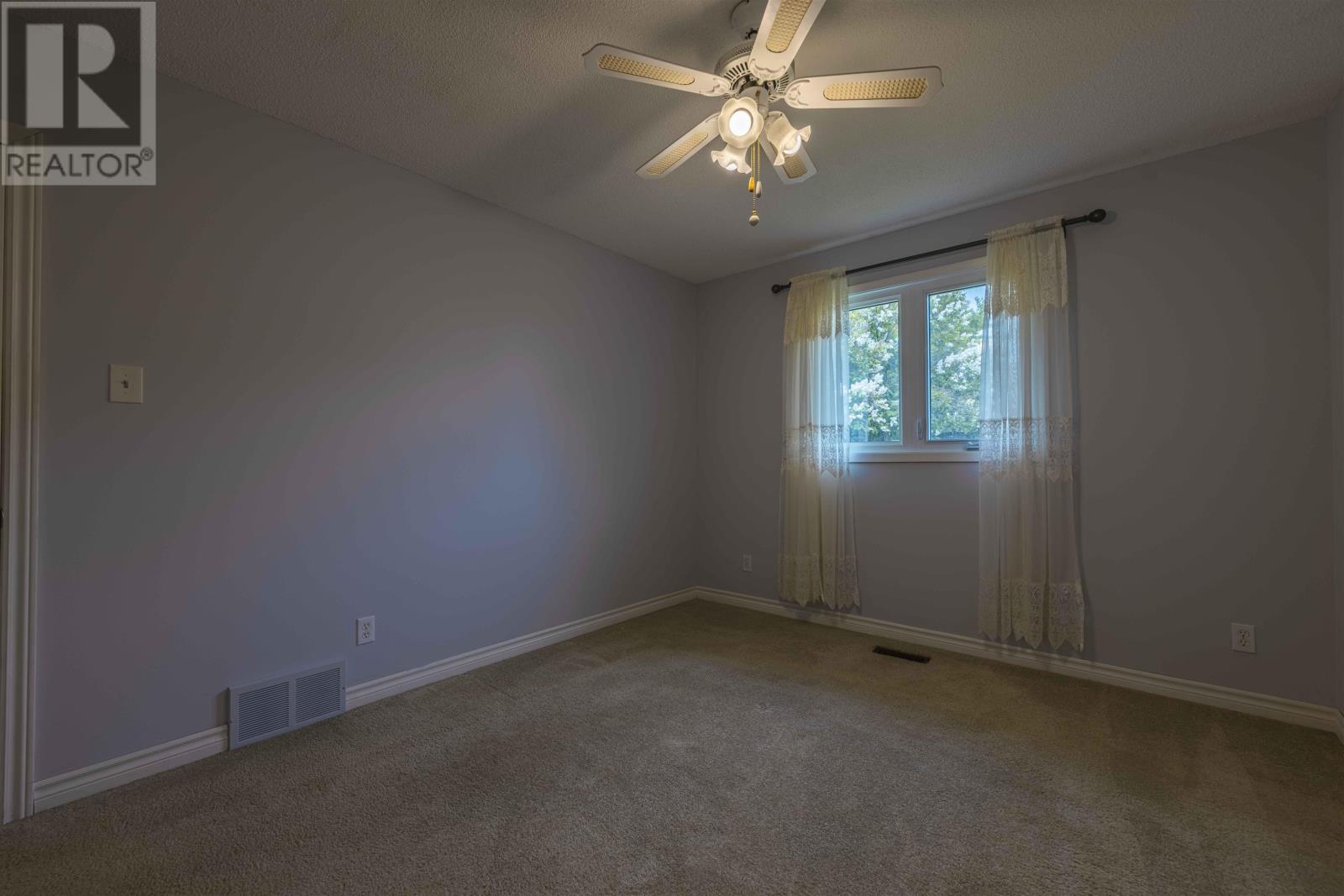 1106 Crawford Ave, Thunder Bay, Ontario  P7E 3C9 - Photo 22 - TB2601569