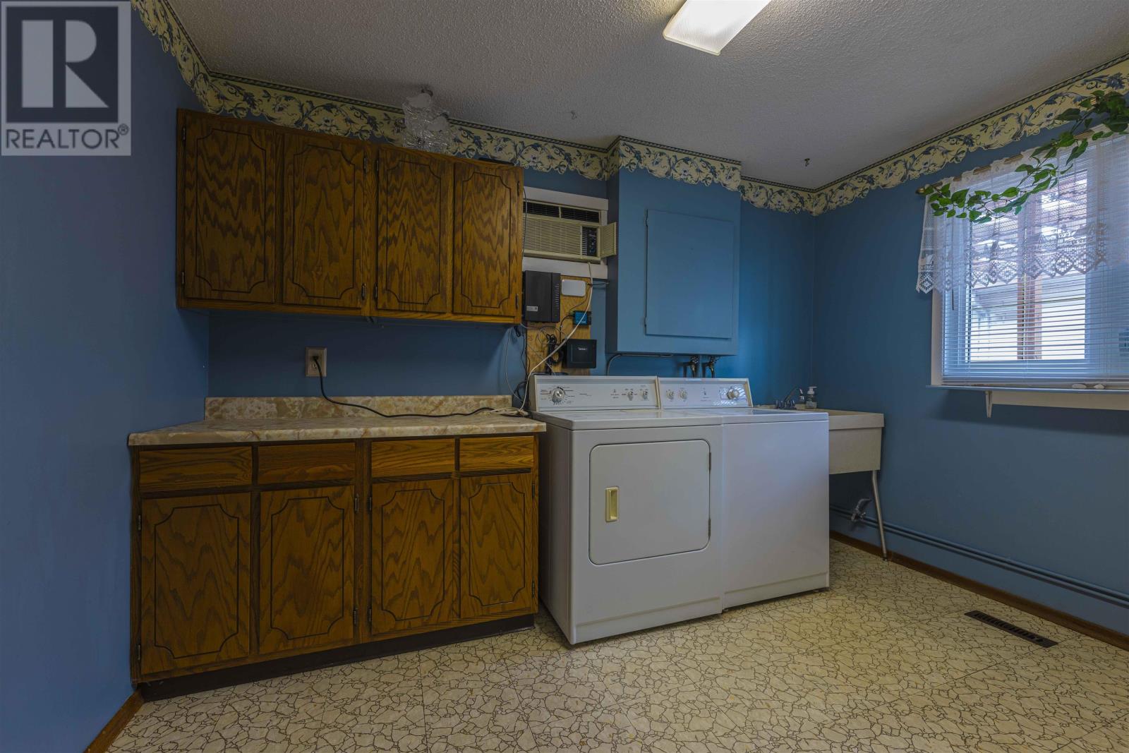 1106 Crawford Ave, Thunder Bay, Ontario  P7E 3C9 - Photo 19 - TB2601569
