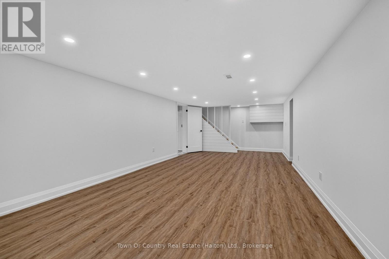 36 Willow Street N, Halton Hills, Ontario  L7J 1Z7 - Photo 37 - W13494576