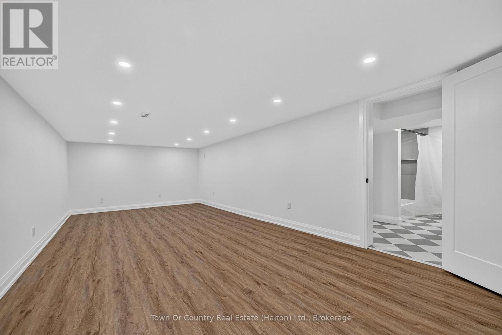 36 Willow Street N, Halton Hills, Ontario  L7J 1Z7 - Photo 38 - W13494576
