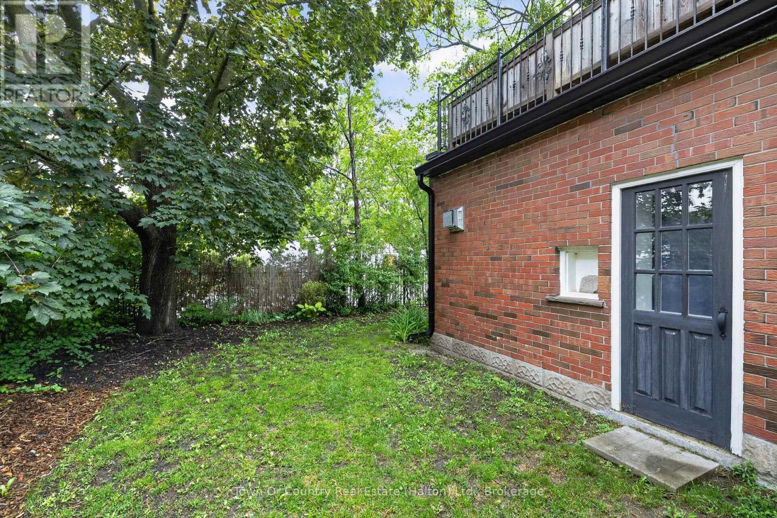 36 Willow Street N, Halton Hills, Ontario  L7J 1Z7 - Photo 50 - W13494576
