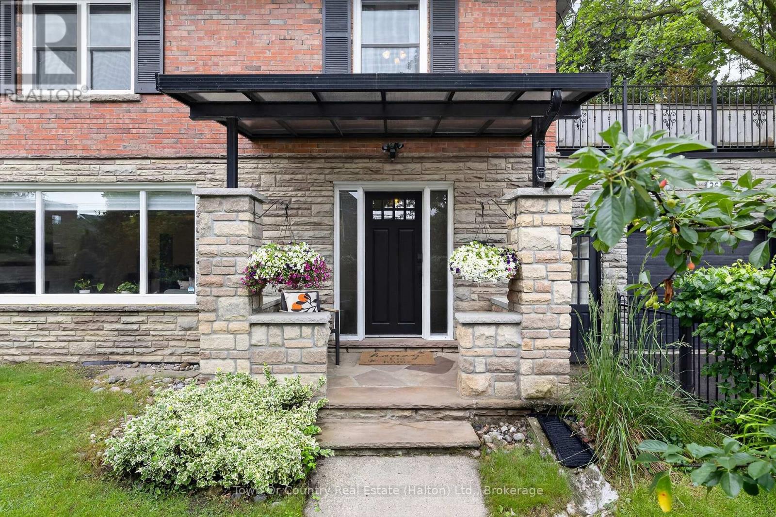 36 Willow Street N, Halton Hills, Ontario  L7J 1Z7 - Photo 6 - W13494576