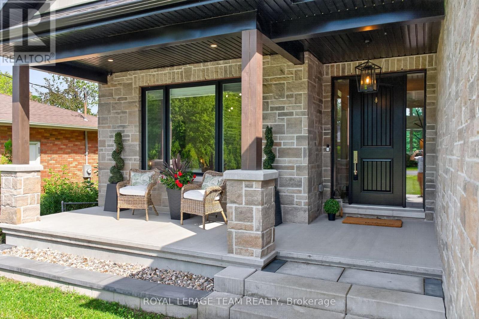 10 B Brigade Avenue, Ottawa, Ontario  K2S 1J1 - Photo 4 - X13494700