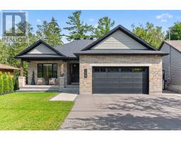 10 B BRIGADE AVENUE, Ottawa, Ontario