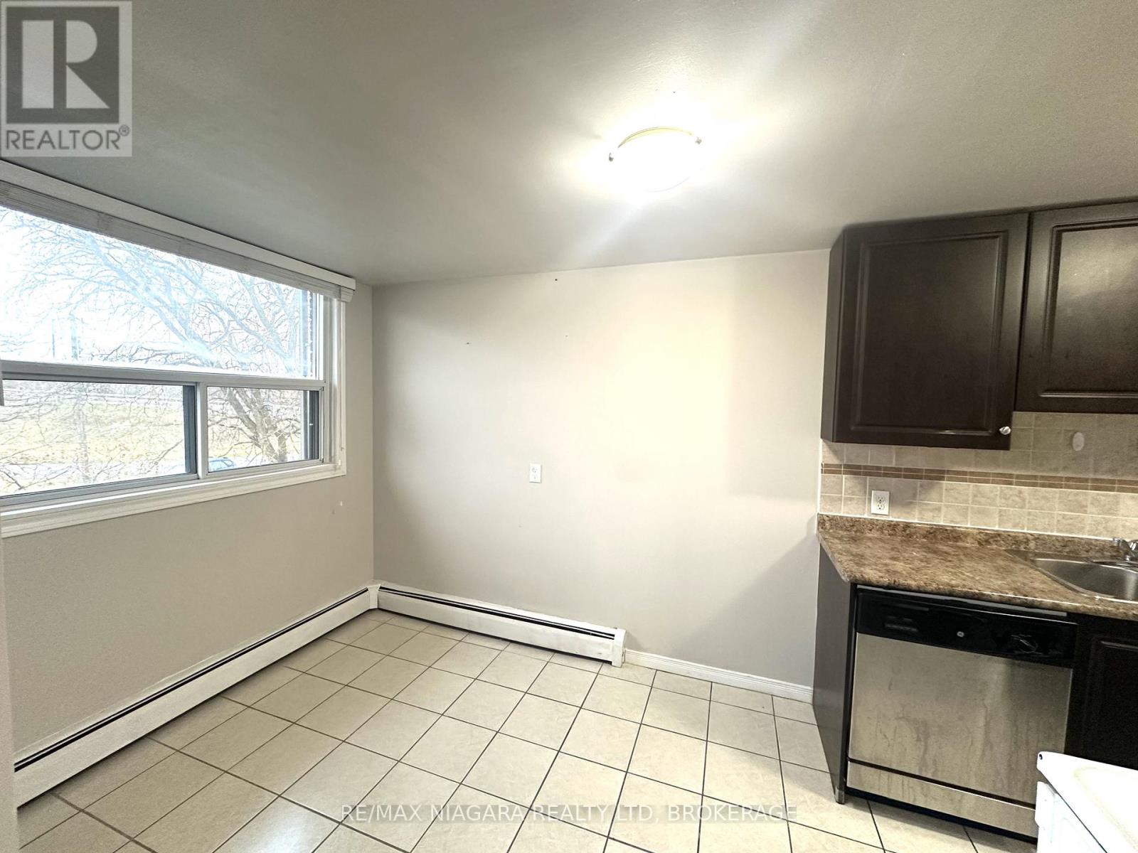 201 - 7 Riverview Boulevard, St. Catharines, Ontario  L2T 3L5 - Photo 18 - X13494506