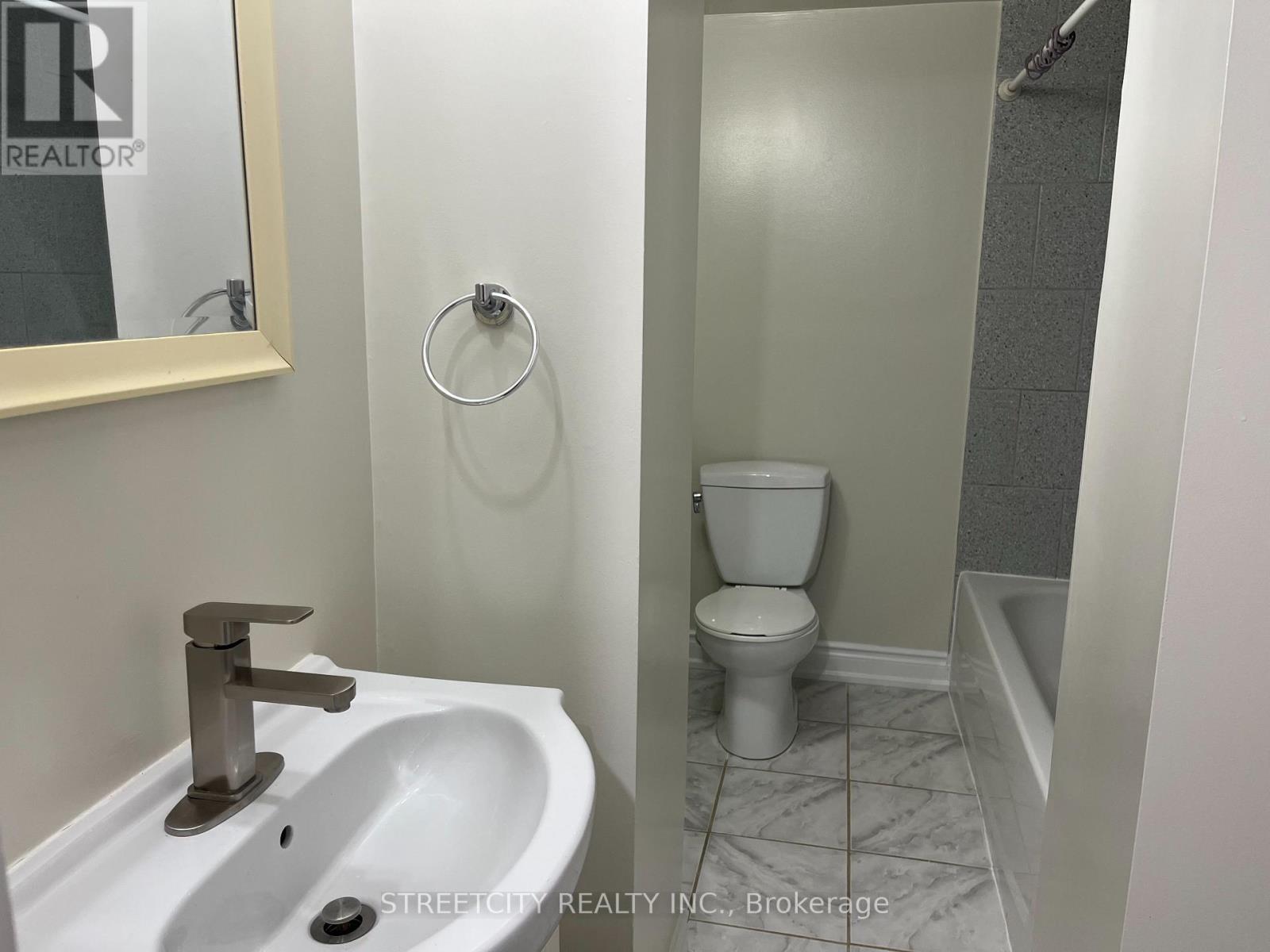 Basement - 7369 St. Barbara Boulevard, Mississauga, Ontario  L5W 0C3 - Photo 11 - W13494530