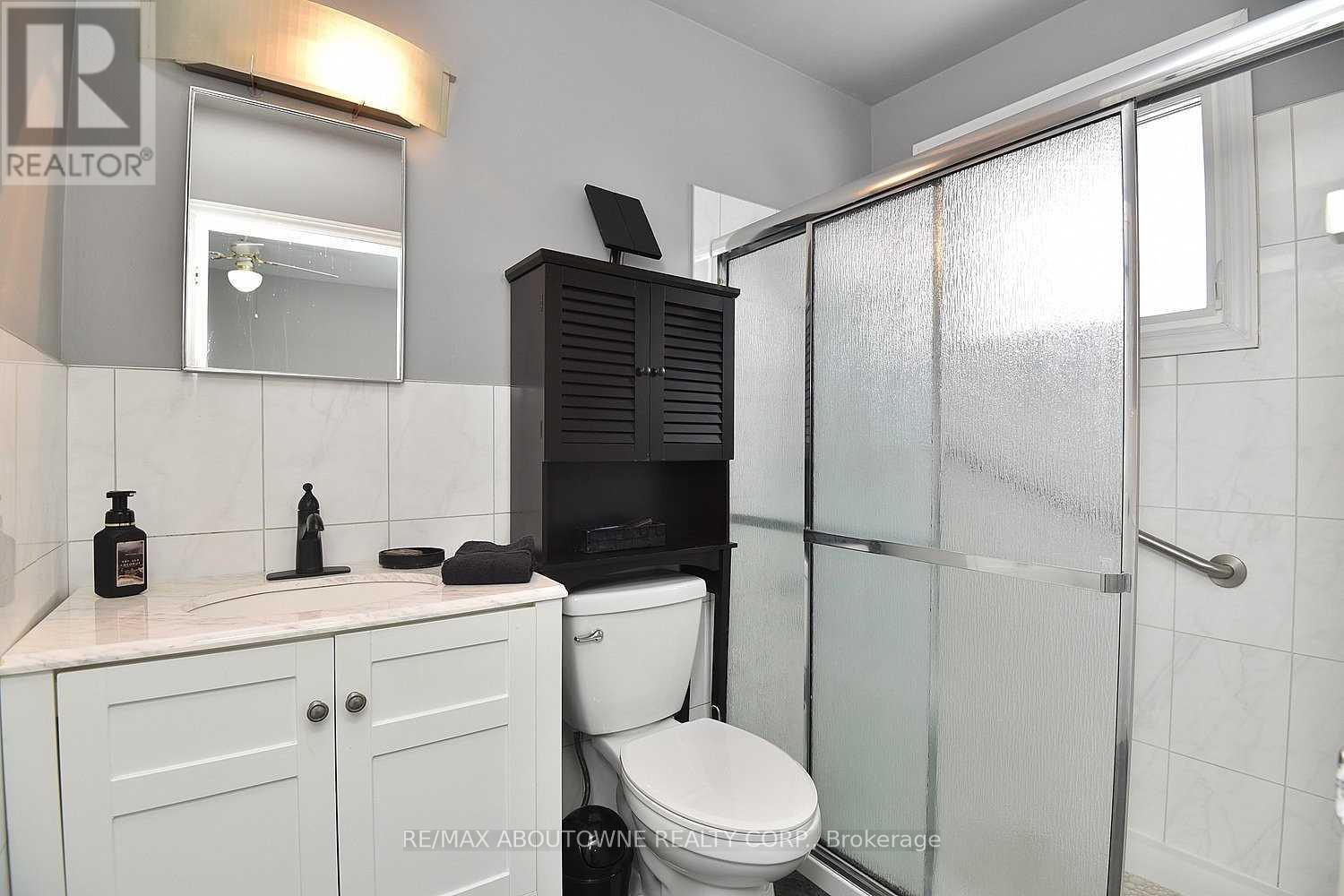 314 Bevan Drive, Burlington, Ontario  L7L 4L2 - Photo 22 - W13492418