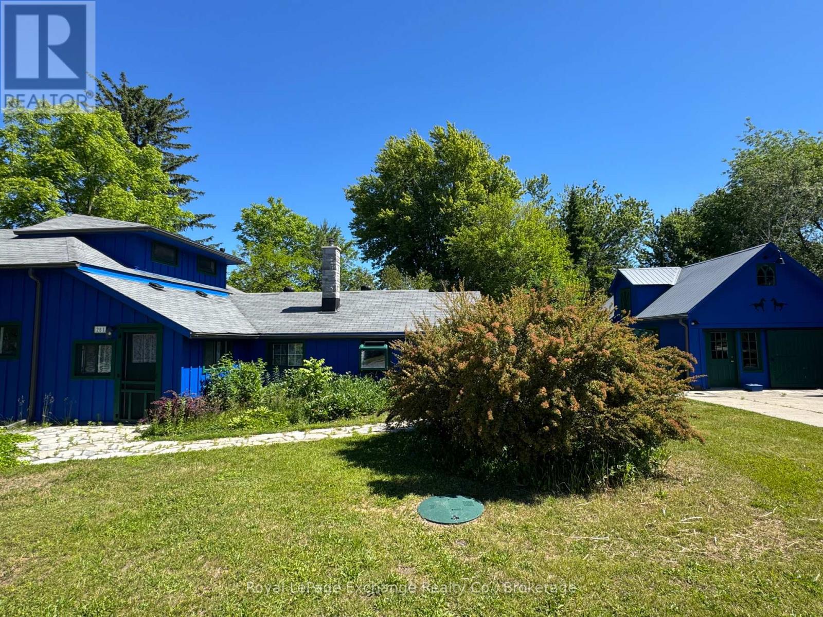 251 St. Albert Street, Kincardine, Ontario  N2Z 2J5 - Photo 2 - X13494624