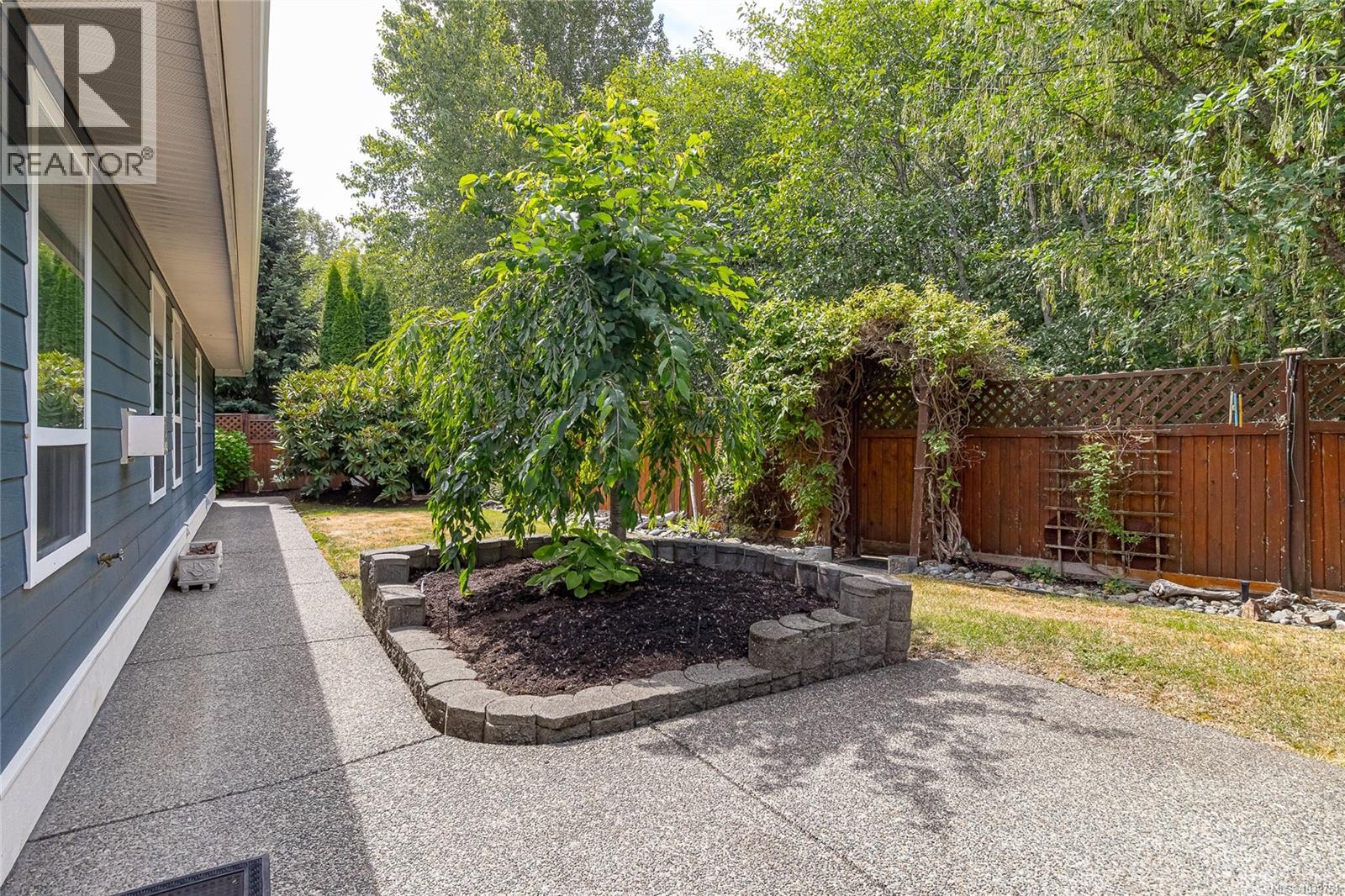 612 Morningstar Dr, Parksville, British Columbia  V9P 2W2 - Photo 35 - 1039751