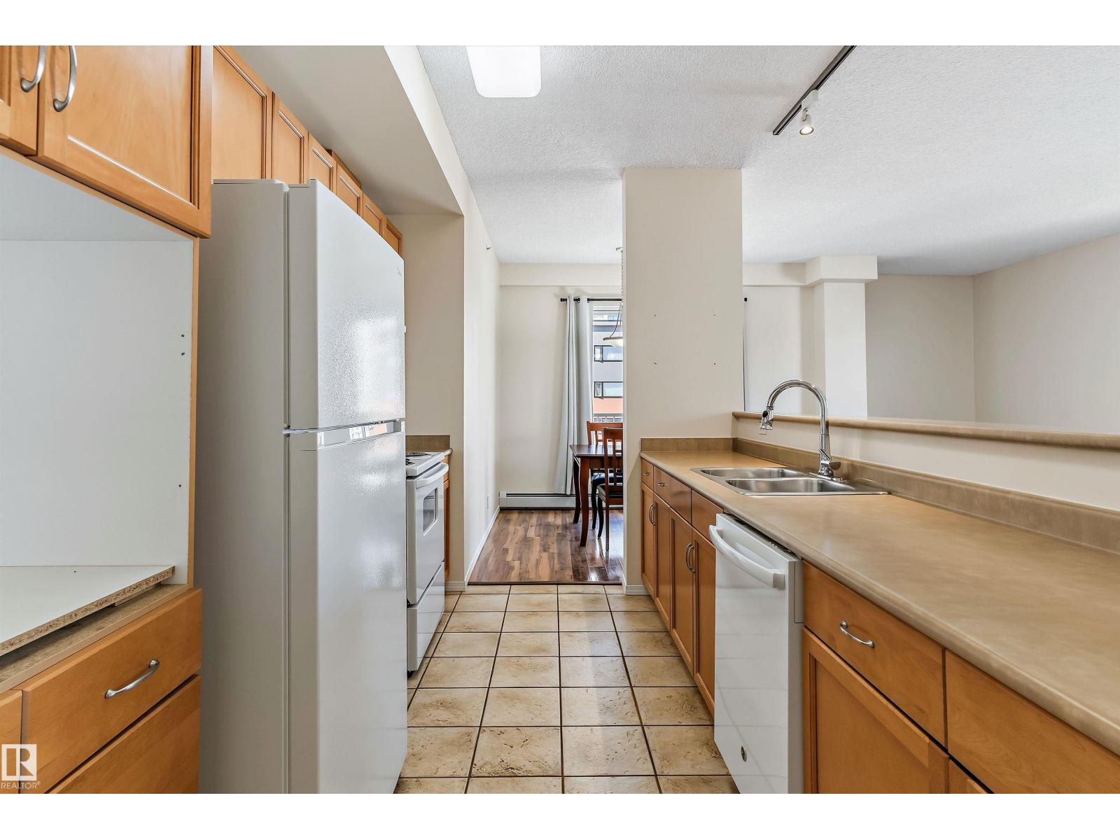 #1002 9707 105 St NW, Edmonton, Alberta  T5K 1A1 - Photo 10 - E4495882