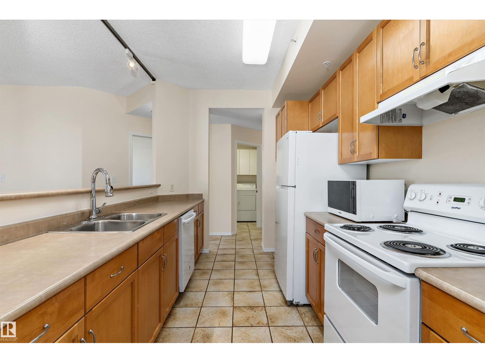 #1002 9707 105 St NW, Edmonton, Alberta  T5K 1A1 - Photo 12 - E4495882