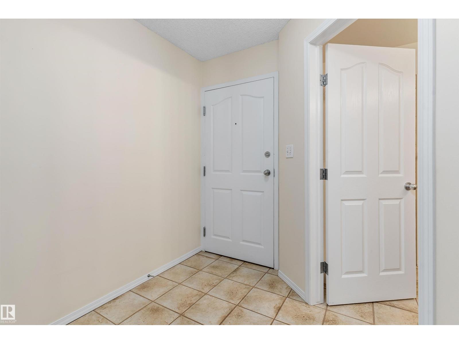 #1002 9707 105 St NW, Edmonton, Alberta  T5K 1A1 - Photo 5 - E4495882