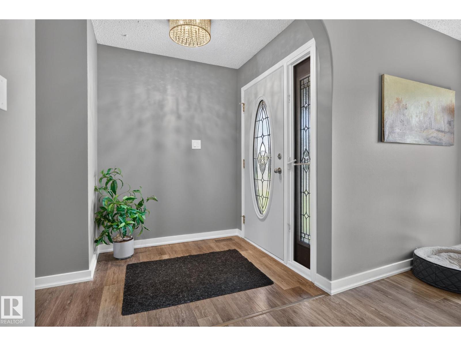 10308 166 Av NW, Edmonton, Alberta  T5X 2G5 - Photo 3 - E4495883