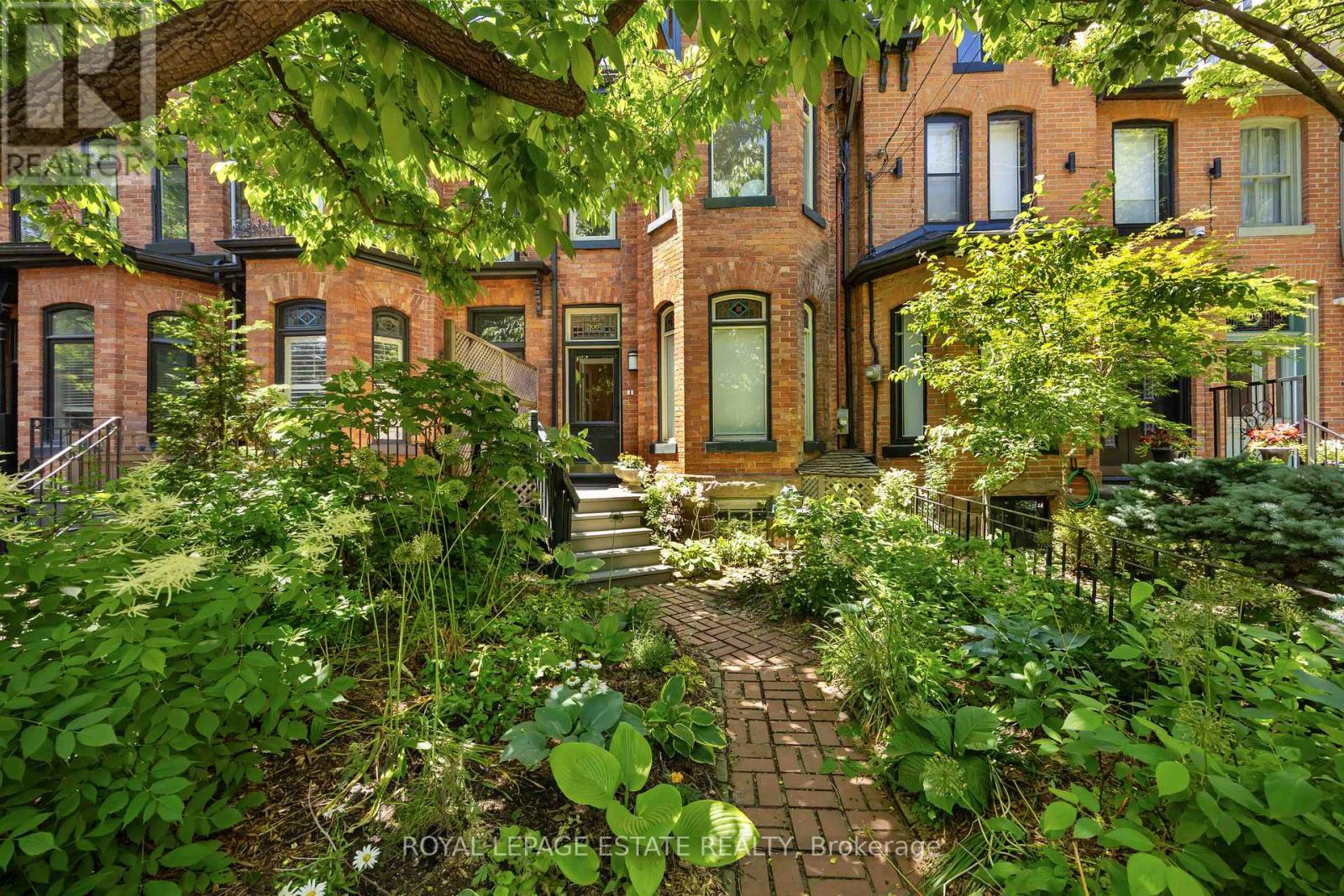 100 SEATON STREET, Toronto, Ontario