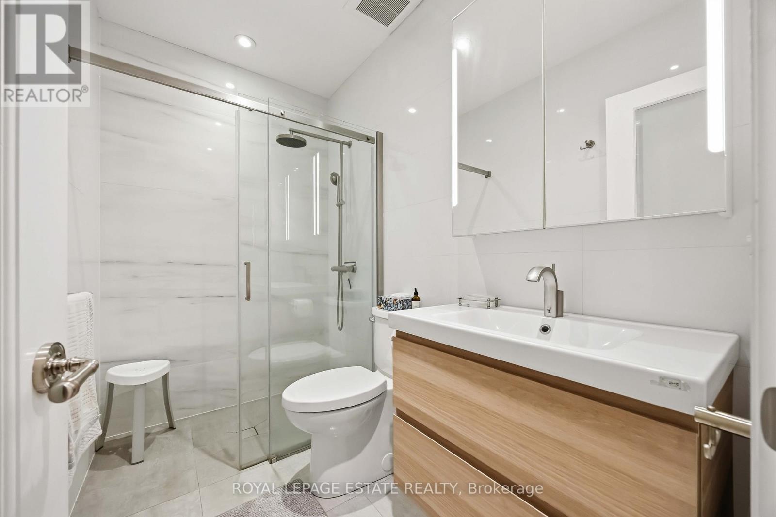 100 Seaton Main Street, Toronto, Ontario  M5A 2T3 - Photo 15 - C13494514
