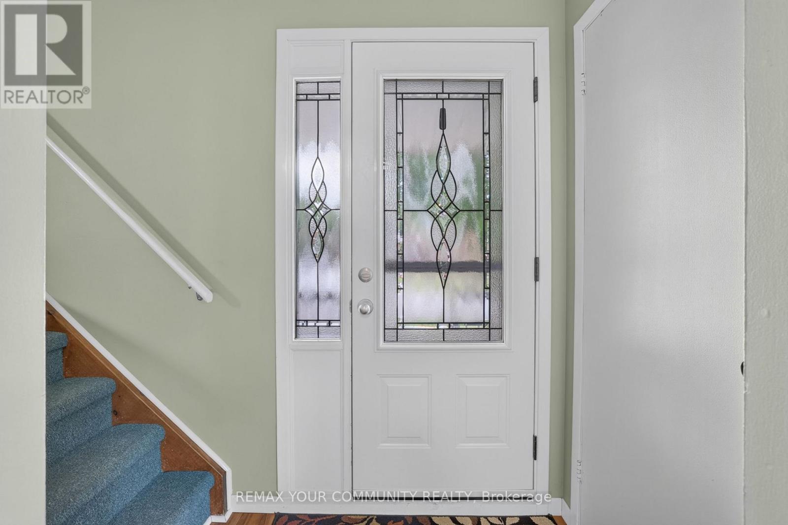 16 Zima Crescent, Bradford West Gwillimbury (Bradford), Ontario  L3Z 1Z7 - Photo 5 - N13494458
