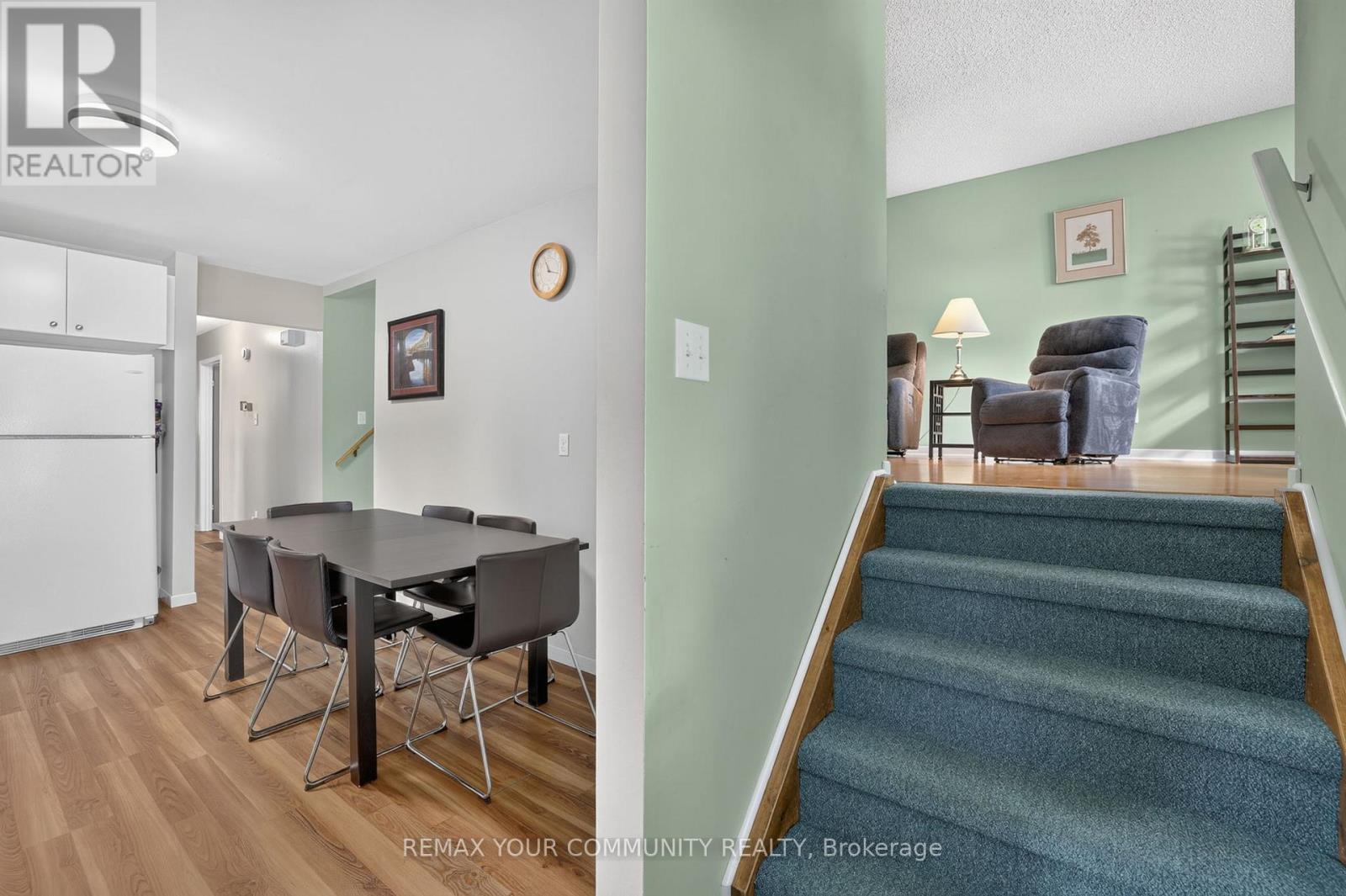16 Zima Crescent, Bradford West Gwillimbury (Bradford), Ontario  L3Z 1Z7 - Photo 6 - N13494458