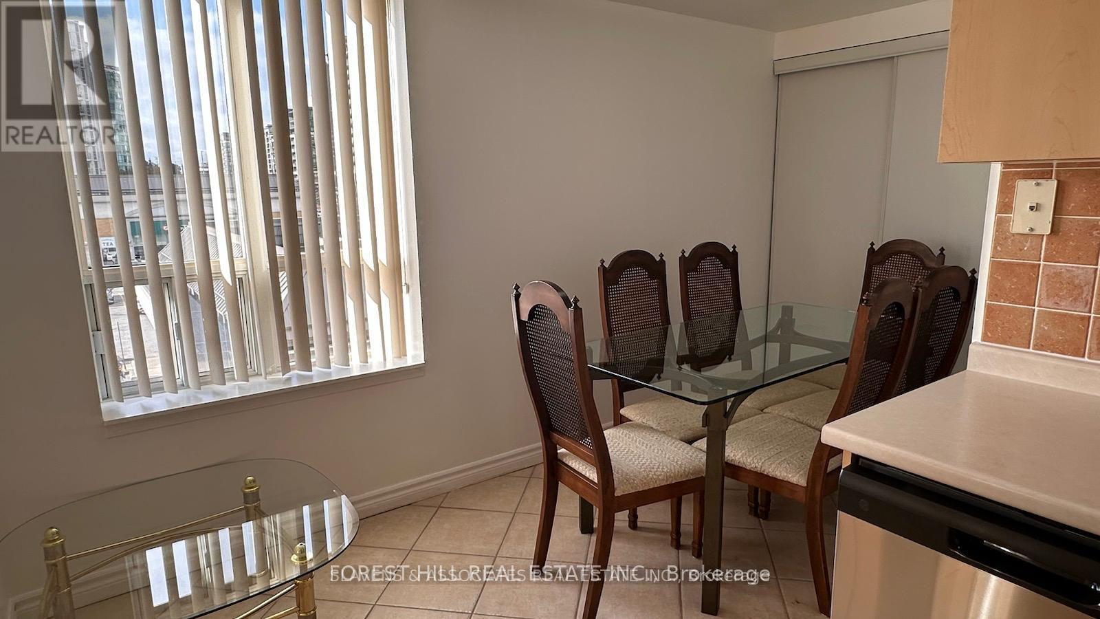 512 - 130 POND DRIVE Markham (Commerce Valley), ON L3T 7W5