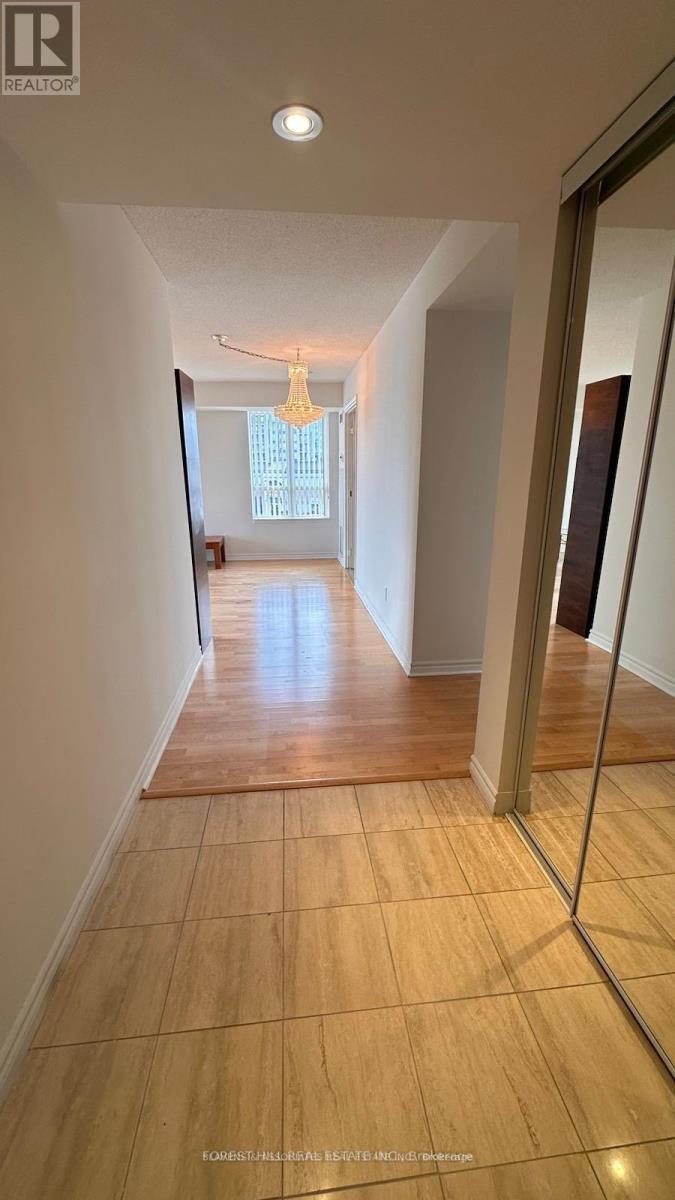 512 - 130 POND DRIVE Markham (Commerce Valley), ON L3T 7W5