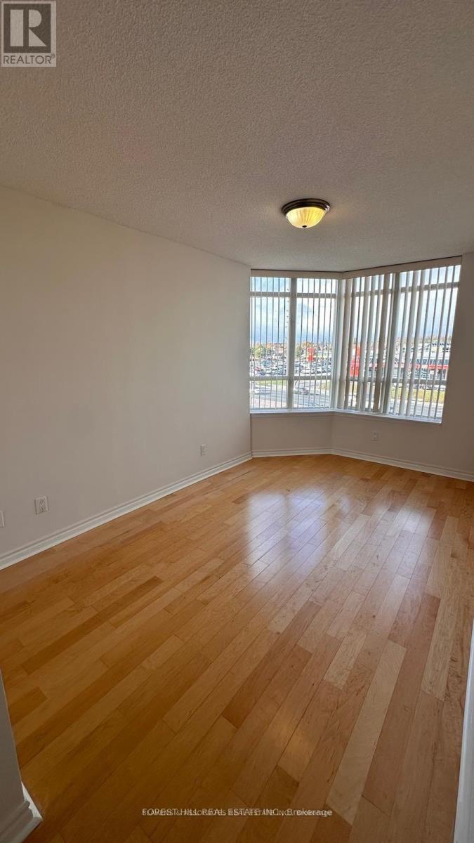 512 - 130 POND DRIVE Markham (Commerce Valley), ON L3T 7W5