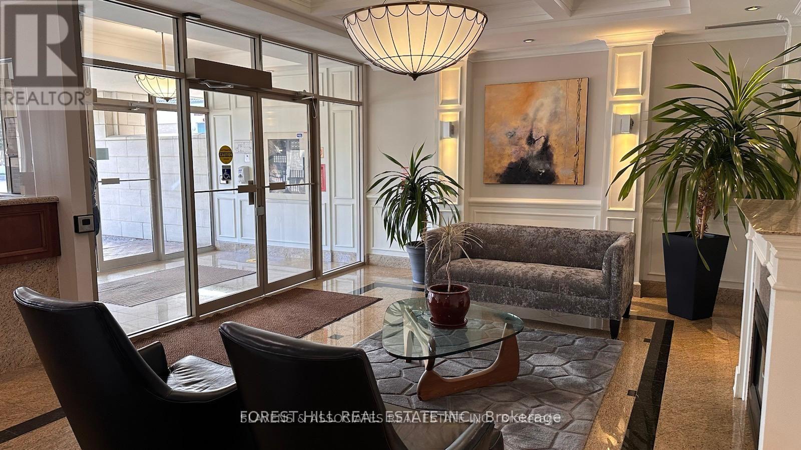 512 - 130 POND DRIVE Markham (Commerce Valley), ON L3T 7W5