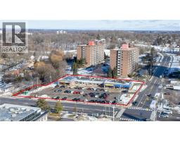 90-114 WEBER Street N, Waterloo, Ontario