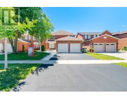 37 LORD SIMCOE DRIVE, Brampton, Ontario