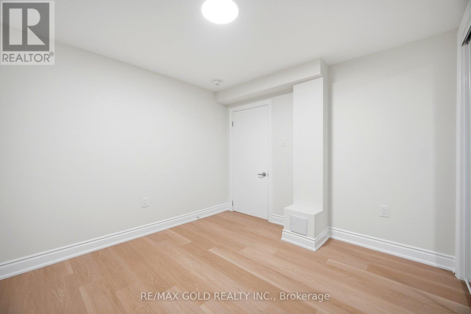 37 Lord Simcoe Drive, Brampton, Ontario  L6S 5H4 - Photo 42 - W13456918