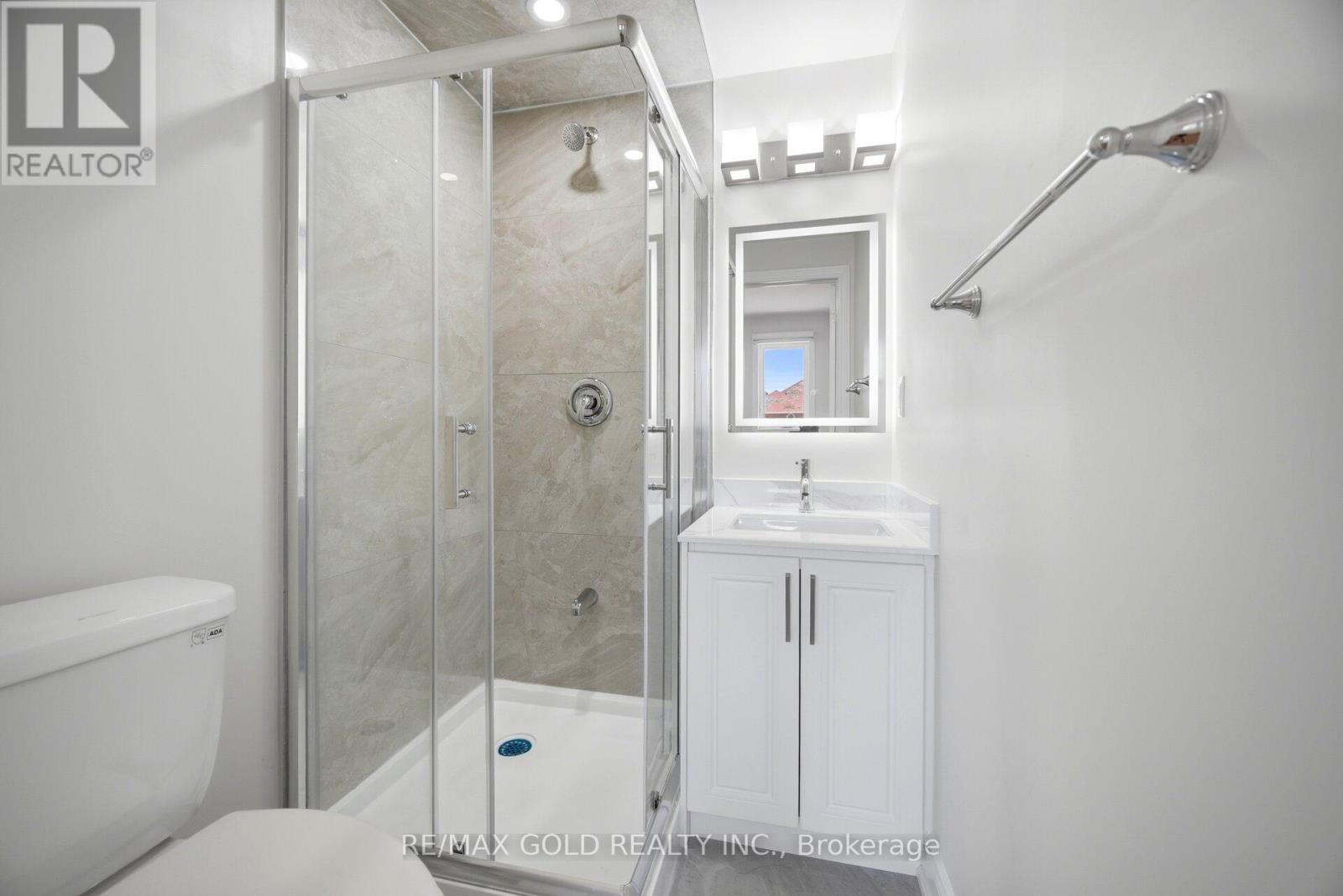 37 Lord Simcoe Drive, Brampton, Ontario  L6S 5H4 - Photo 32 - W13456918