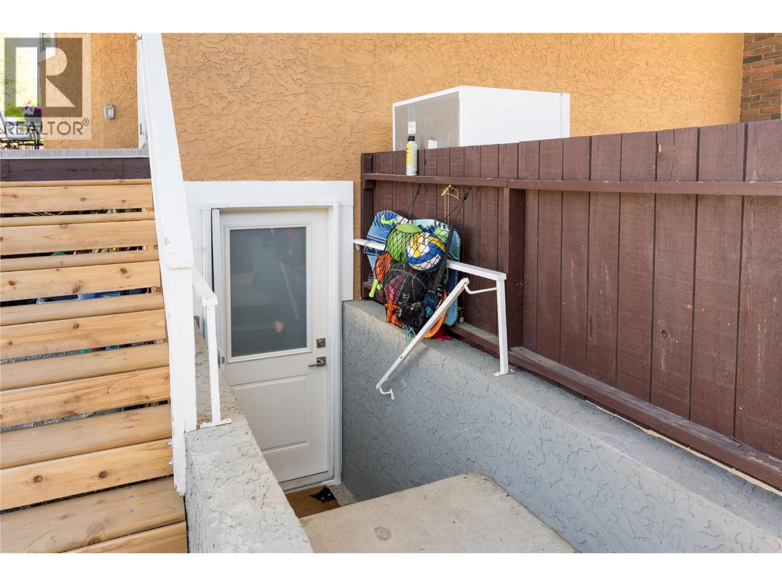 2425 O'reilly Road, Kelowna, British Columbia  V1W 2V7 - Photo 37 - 10392567