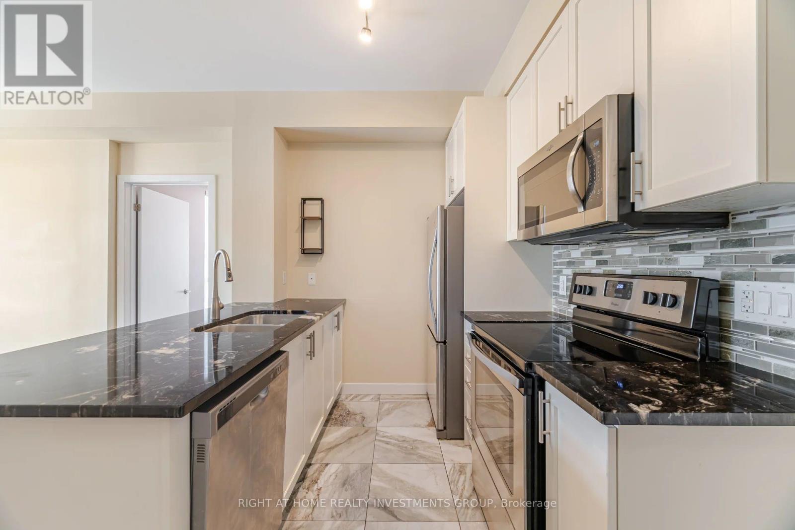 621 - 2486 Old Bronte Road, Oakville, Ontario  L6M 4J2 - Photo 8 - W13494588