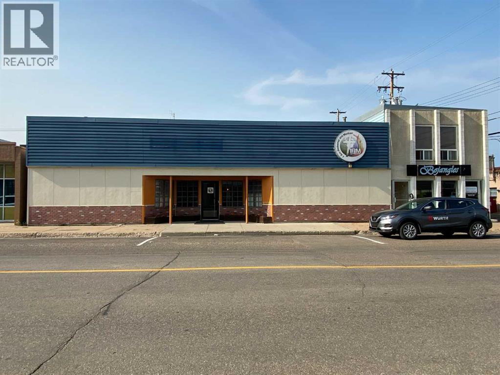 5008 48, lloydminster, Alberta