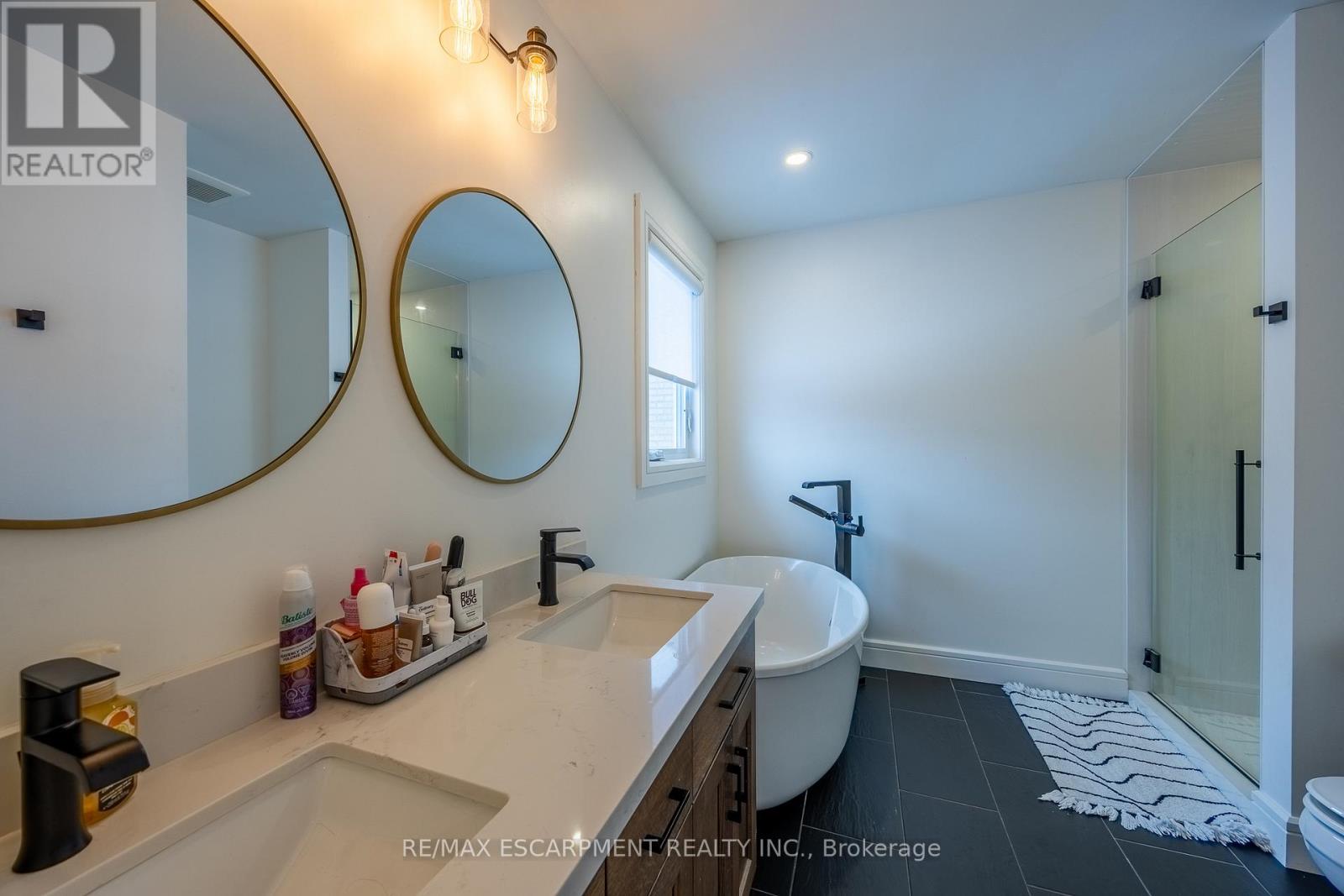 3 Kintyre Court, Haldimand, Ontario  N3W 1G8 - Photo 16 - X13494488