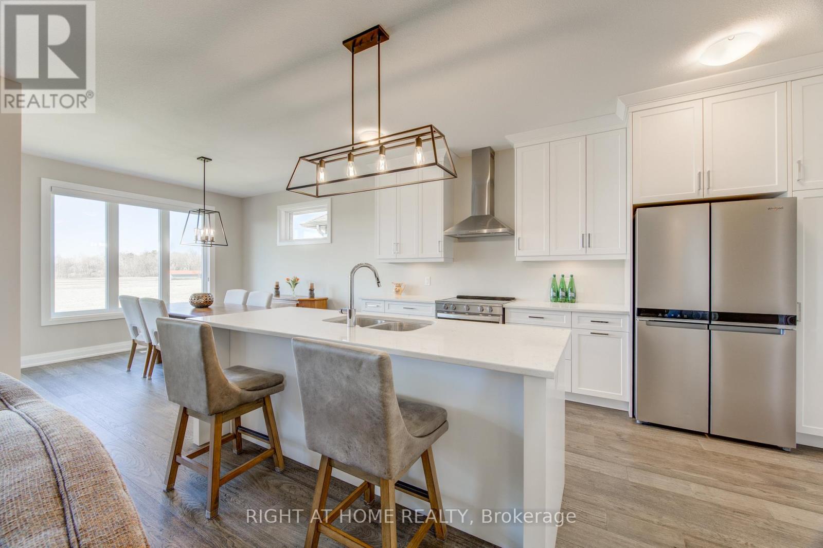 2043 Lockwood Crescent, Strathroy-Caradoc, Ontario  N0L 1W0 - Photo 14 - X13494570