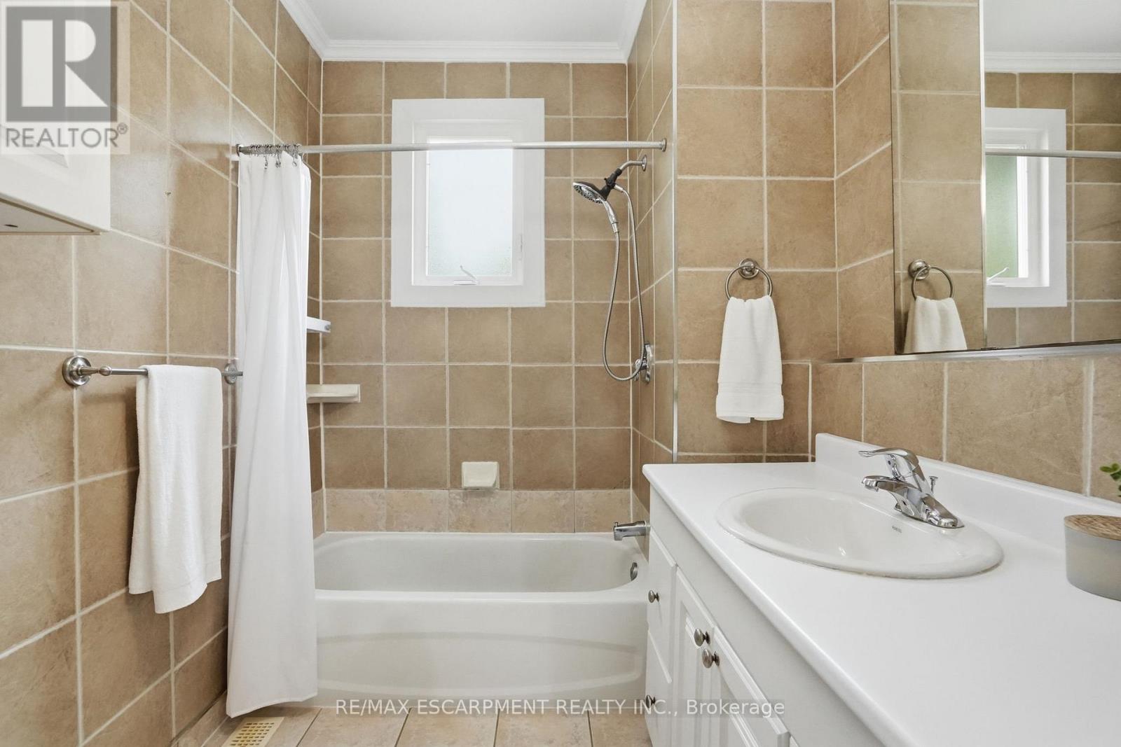 55 East 32nd Street, Hamilton, Ontario  L8V 3R7 - Photo 20 - X13494636