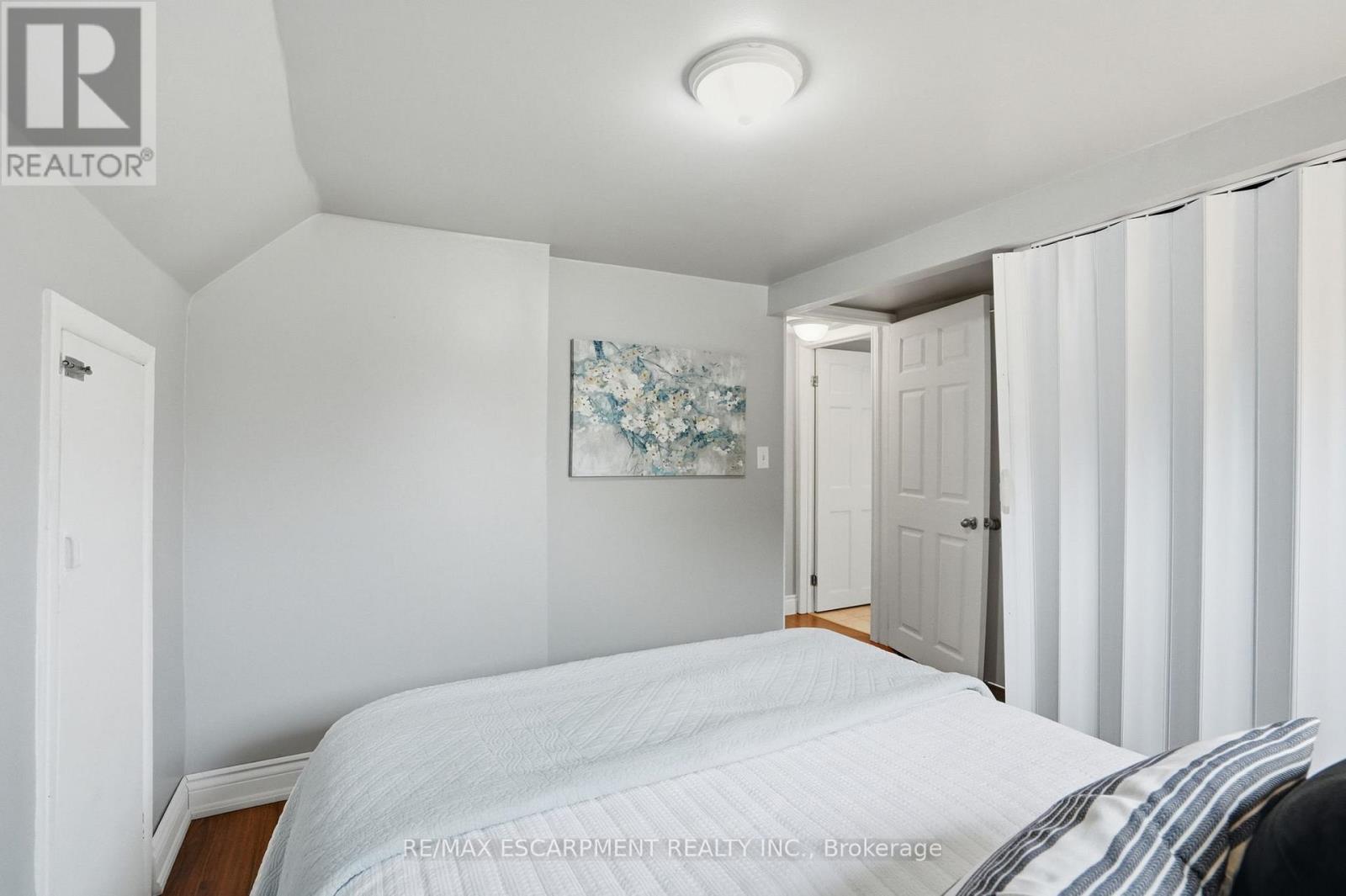 55 East 32nd Street, Hamilton, Ontario  L8V 3R7 - Photo 22 - X13494636