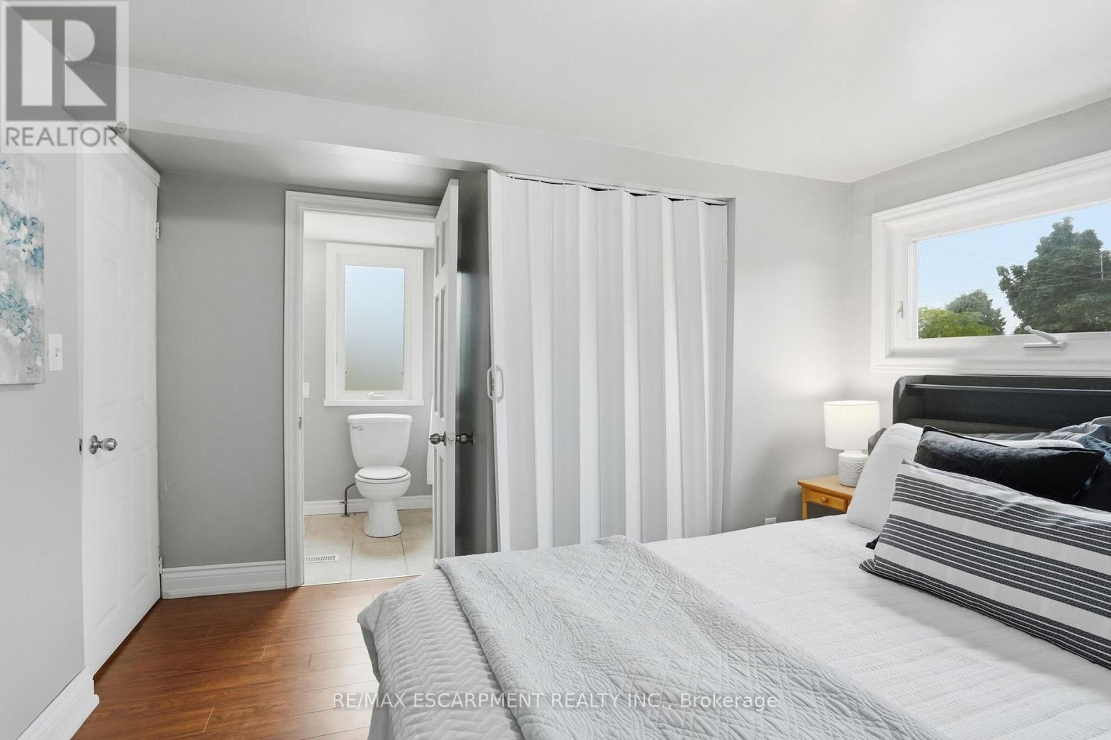 55 East 32nd Street, Hamilton, Ontario  L8V 3R7 - Photo 23 - X13494636