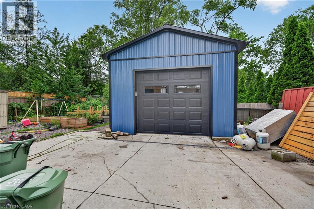 452 East 38th Street, Hamilton, Ontario  L8V 4G8 - Photo 8 - 40843348