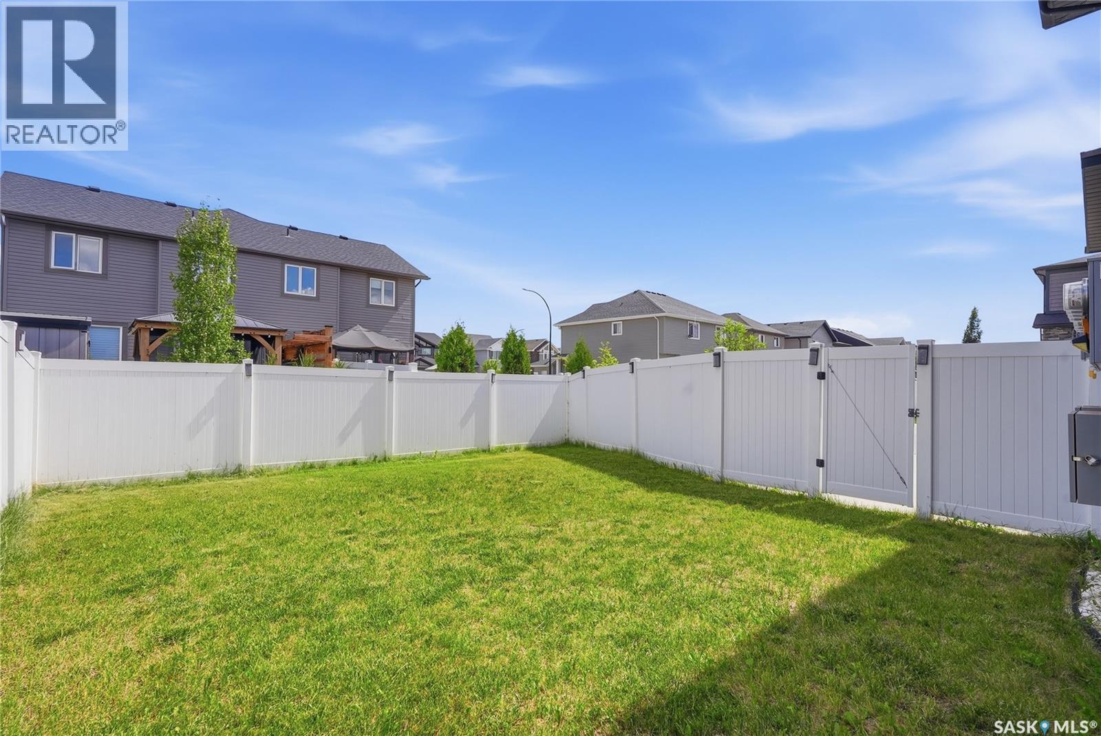 254 Brighton Gate, Saskatoon, Saskatchewan  S7V 0R1 - Photo 35 - SK033900