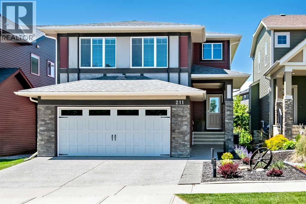 211 Mountainview Drive, Okotoks, Alberta