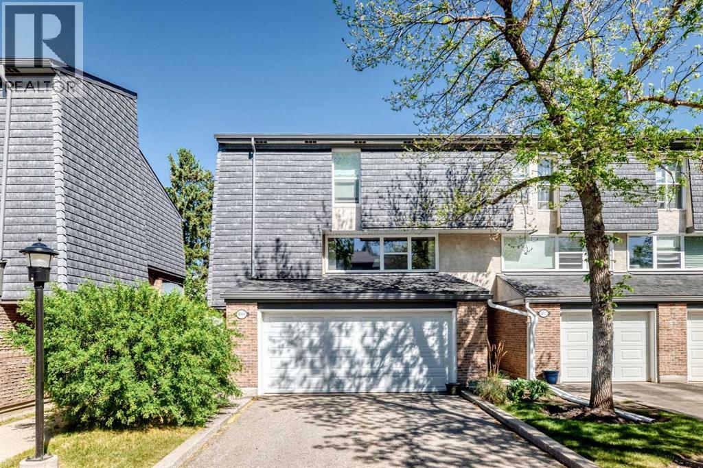 400 Brae Glen Crescent SW, Calgary, Alberta