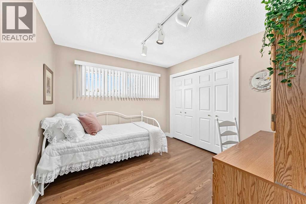 10435 Mapleridge Crescent Se, Calgary, Alberta  T2J 1Y8 - Photo 25 - A2322834